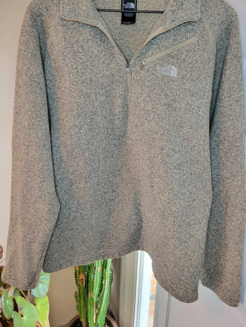 The North Face Gray Heathered Knit Fleece Quarter-Zip Pullover, Size Mens Large